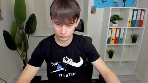 Alejandro online show from 3, 2, 2026