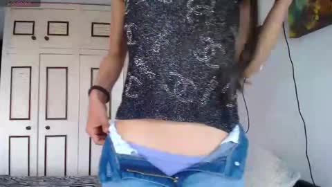 Snapshot of alejaxxxhot chatting on 22, 11, 2025 alejaxxxhot online show from 22, 11, 2025