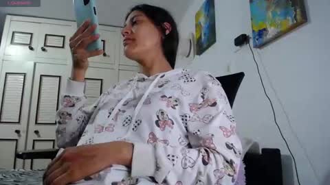 Snapshot of alejaxxxhot chatting on 24, 11, 2025 alejaxxxhot online show from 24, 11, 2025