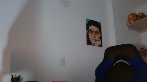 Snapshot of alejo_hot23 chatting on 23, 1, 2025 David online show from 23, 1, 2025