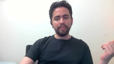 Snapshot of alejo_shy chatting on 1, 11, 2025 alejo_shy online show from 1, 11, 2025