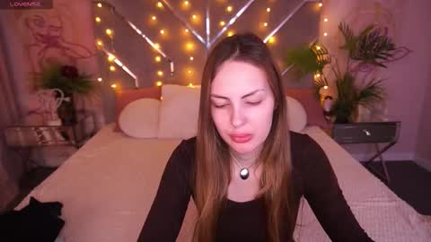 aleksaloree online show from 8, 3, 2026