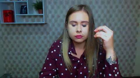 Alena online show from 25, 9, 2025