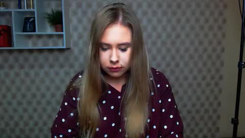 Alena online show from 28, 9, 2025
