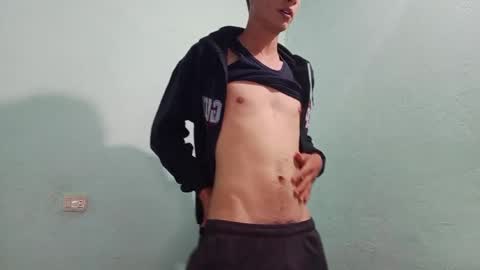 Snapshot of aleo_011 chatting on 4, 1, 2025 Alejandro online show from 4, 1, 2025