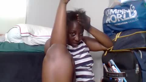 Noreen Kennth and Emilly online show from 11, 11, 2025