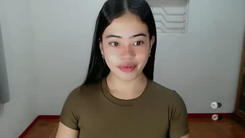 Snapshot of alesha_vibe_me chatting on 15, 1, 2025 alesha_vibe_me online show from 15, 1, 2025