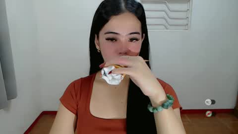 Snapshot of alesha_vibe_me chatting on 24, 1, 2025 alesha_vibe_me online show from 24, 1, 2025