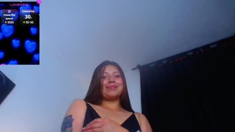 QUEEN OFF MILk  IM BACK  15 NOV online show from 16, 12, 2024