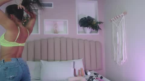 Aleska 3 online show from 13, 1, 2026