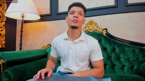 Snapshot of aless_king chatting on 22, 2, 2025 Alessandro King online show from 22, 2, 2025