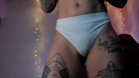 Onlyfans Babykarma6 online show from 24, 12, 2024