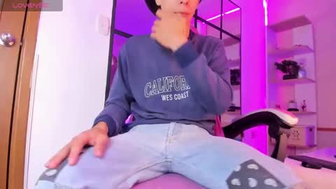 Alessandro Dybala online show from 29, 12, 2024