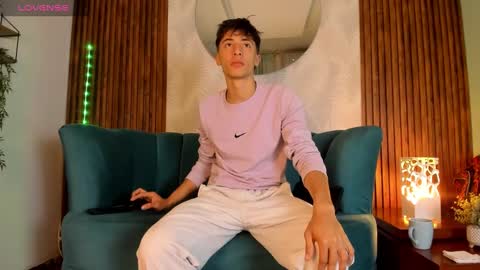 Alessandro Dybala online show from 1, 2, 2025