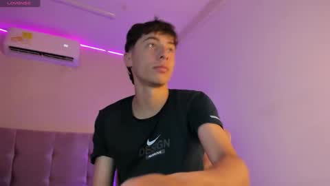 Alessandro Dybala online show from 4, 3, 2025