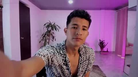 Snapshot of alessandro_wizard chatting on 27, 10, 2025 Alessandro online show from 27, 10, 2025