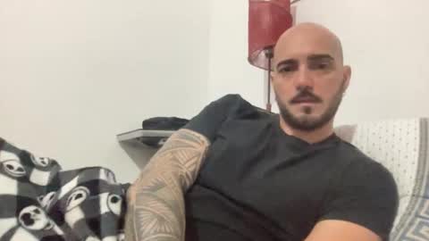 Snapshot of alessandromori91 chatting on 15, 12, 2025 alessandromori91 online show from 15, 12, 2025