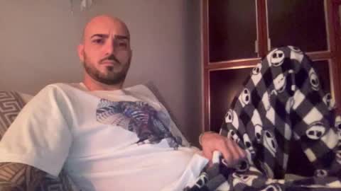 Snapshot of alessandromori91 chatting on 21, 12, 2025 alessandromori91 online show from 21, 12, 2025