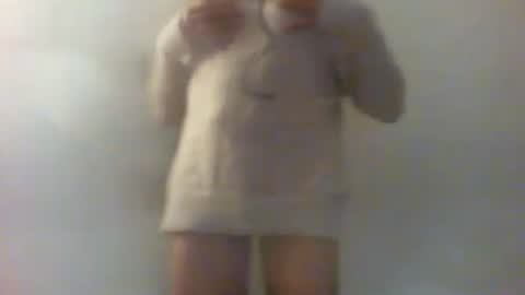 Snapshot of alessia_2025 chatting on 12, 10, 2025 alessia_2025 online show from 12, 10, 2025