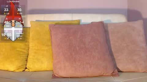 Snapshot of alessia_moore chatting on 3, 12, 2025 Alessia online show from 3, 12, 2025