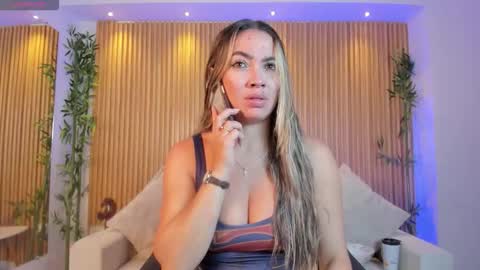 Snapshot of alessia_taylorr chatting on 30, 10, 2025 Alessia Everyday From 0530 to 1430 Col Time online show from 30, 10, 2025