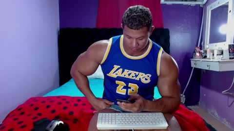 Snapshot of alex_bigcumvez chatting on 2, 4, 2026 perseuz online show from 2, 4, 2026