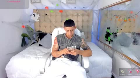 alex online show from 17, 10, 2025