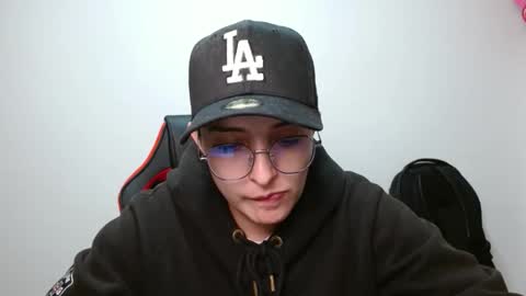 Snapshot of alex_parker07 chatting on 15, 10, 2025 Alex Parker online show from 15, 10, 2025