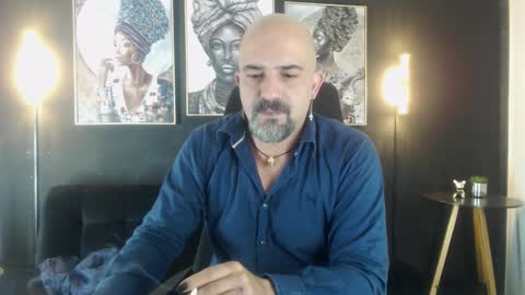 Snapshot of alex_saints_ce chatting on 15, 10, 2025 Alex Saints online show from 15, 10, 2025