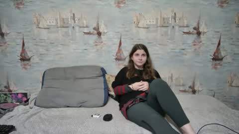 Alex and Sarah online show from 18, 10, 2025