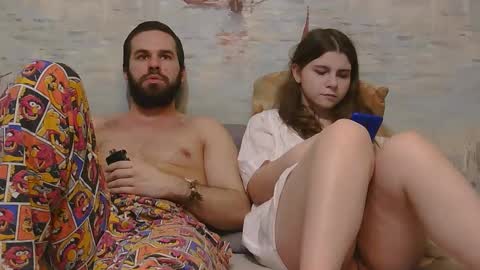 Alex and Sarah online show from 18, 3, 2026