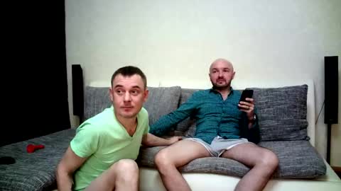 Alex and Tobey online show from 15, 11, 2025