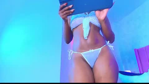 alexa__lopez online show from 20, 10, 2025