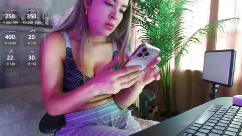Alejandra online show from 28, 9, 2025
