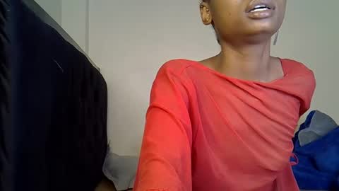 Snapshot of alexa_foxxie chatting on 26, 12, 2024 Alexa online show from 26, 12, 2024