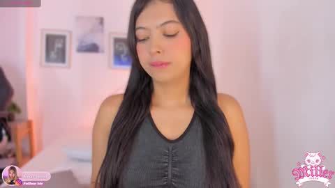 Snapshot of alexa_millers_ chatting on 10, 10, 2025 Alexa Millers online show from 10, 10, 2025