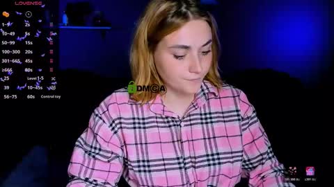 Snapshot of alexa_night_ chatting on 18, 10, 2025 alexa_night_ online show from 18, 10, 2025