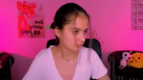 Snapshot of alexa_night_ chatting on 21, 11, 2025 alexa_night_ online show from 21, 11, 2025