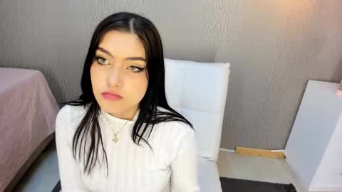 Alexa Thaylor online show from 11, 12, 2024