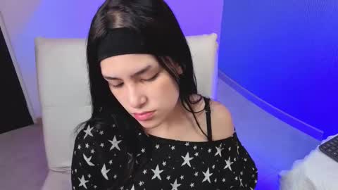 Alexa Thaylor online show from 22, 12, 2025