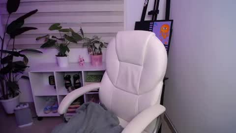 alexaa_obrien online show from 3, 2, 2025