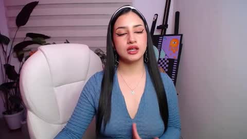 alexaa_obrien online show from 19, 2, 2025