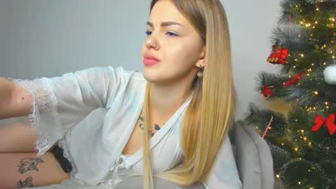 alexafiligrannova online show from 20, 12, 2025