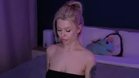 Alexa Mason online show from 20, 2, 2025