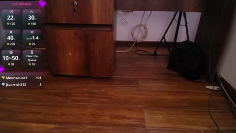 Alexa Moon online show from 8, 1, 2025