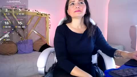 Alexa Moon online show from 8, 11, 2025