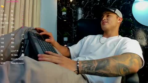 Alexander online show from 6, 10, 2025