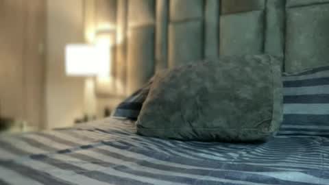 Snapshot of alexandergrey760886 chatting on 21, 11, 2025 alexander grey online show from 21, 11, 2025