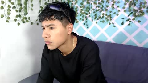 Snapshot of alexandluke1 chatting on 21, 9, 2025 chicos hot online show from 21, 9, 2025