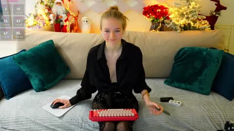 Alexandra Demore online show from 22, 12, 2024